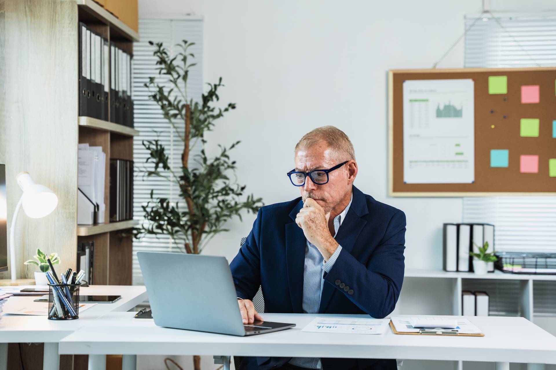 Building Credibility with Social Proof and Trust Signals